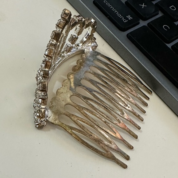 Tiara hair comb - Picture 2 of 2